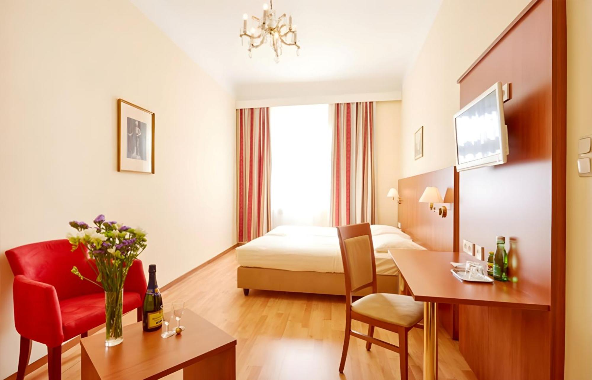 Comfort Double Room
